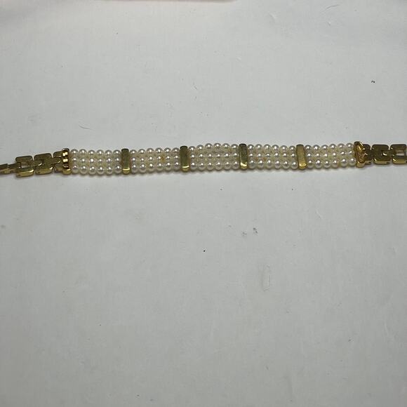 bracelet costume jewelry faux pear and gold tone classic classy preppy - Picture 7 of 12